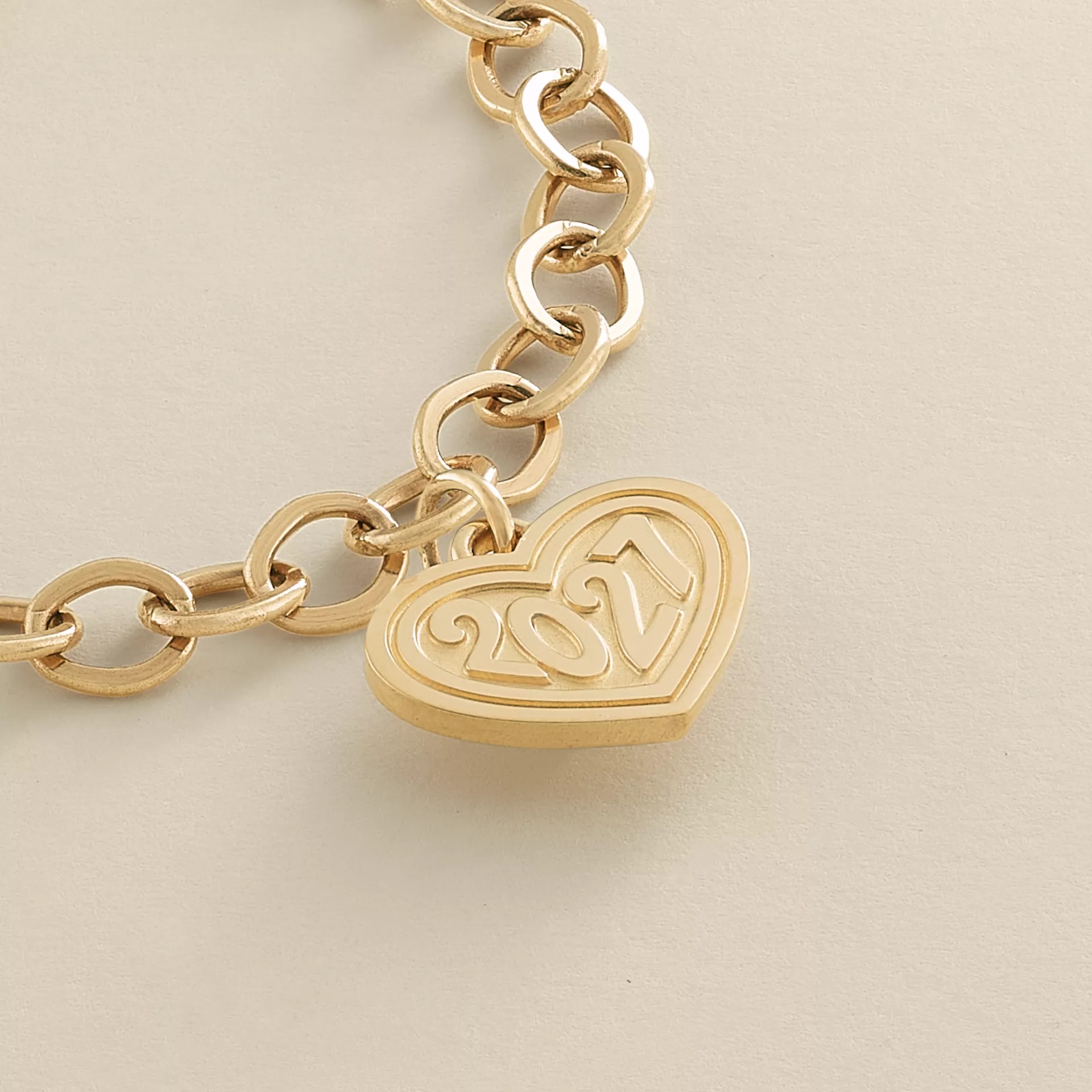 Heart 2027 Charm - Image 2