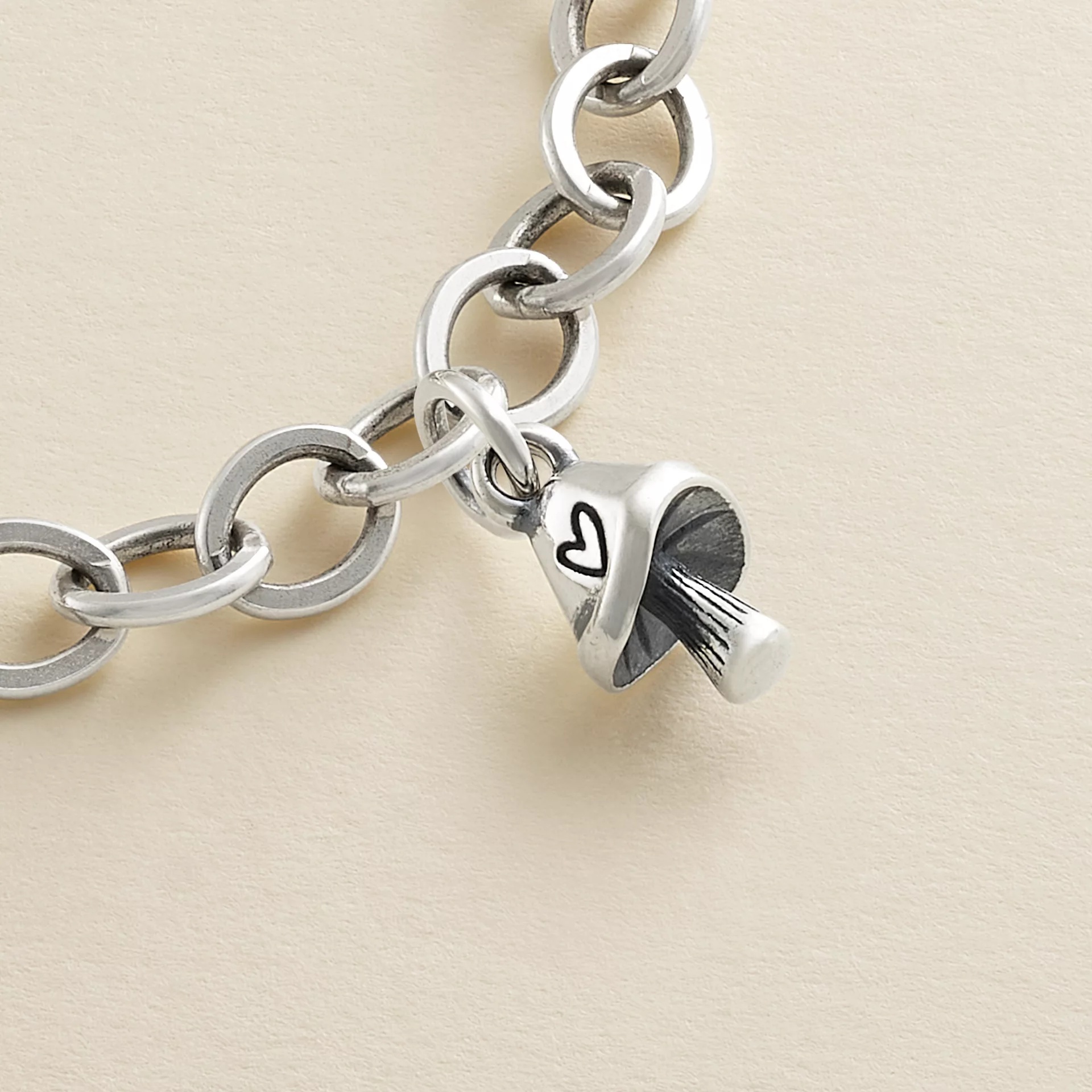 Mini Mushroom with Heart Charm - Image 3