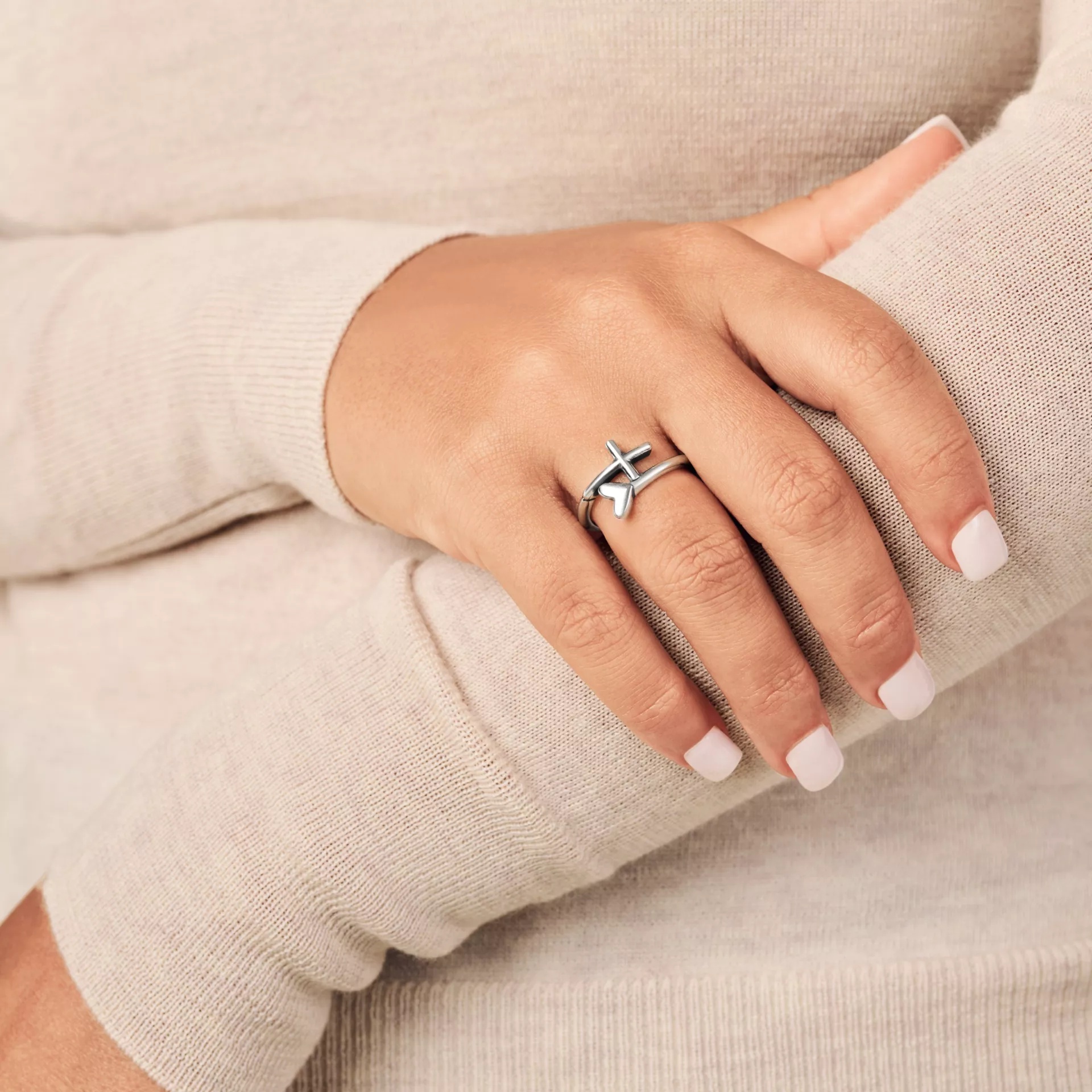 Faith Wrapped in Love Ring - Image 3